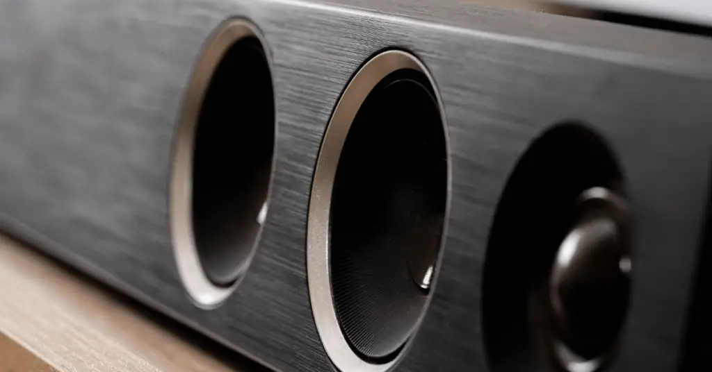 how-to-connect-epson-projector-to-soundbar-home-theater-geek